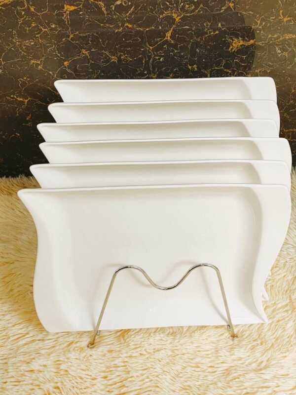 Ceramic plates 