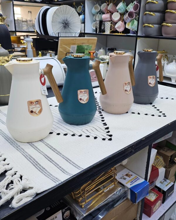 Vacuum flask